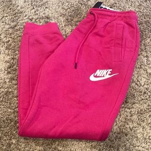 Nike joggers size small
